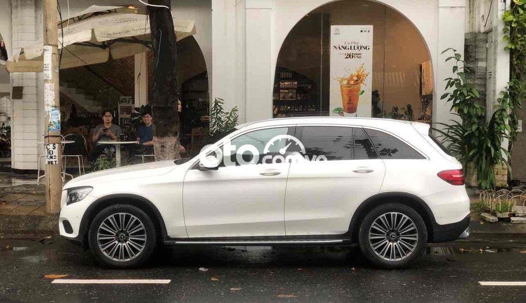 Mercedes-Benz GLC Mercedes  250 4MATIC 2019 2019 - Mercedes GLC 250 4MATIC 2019
