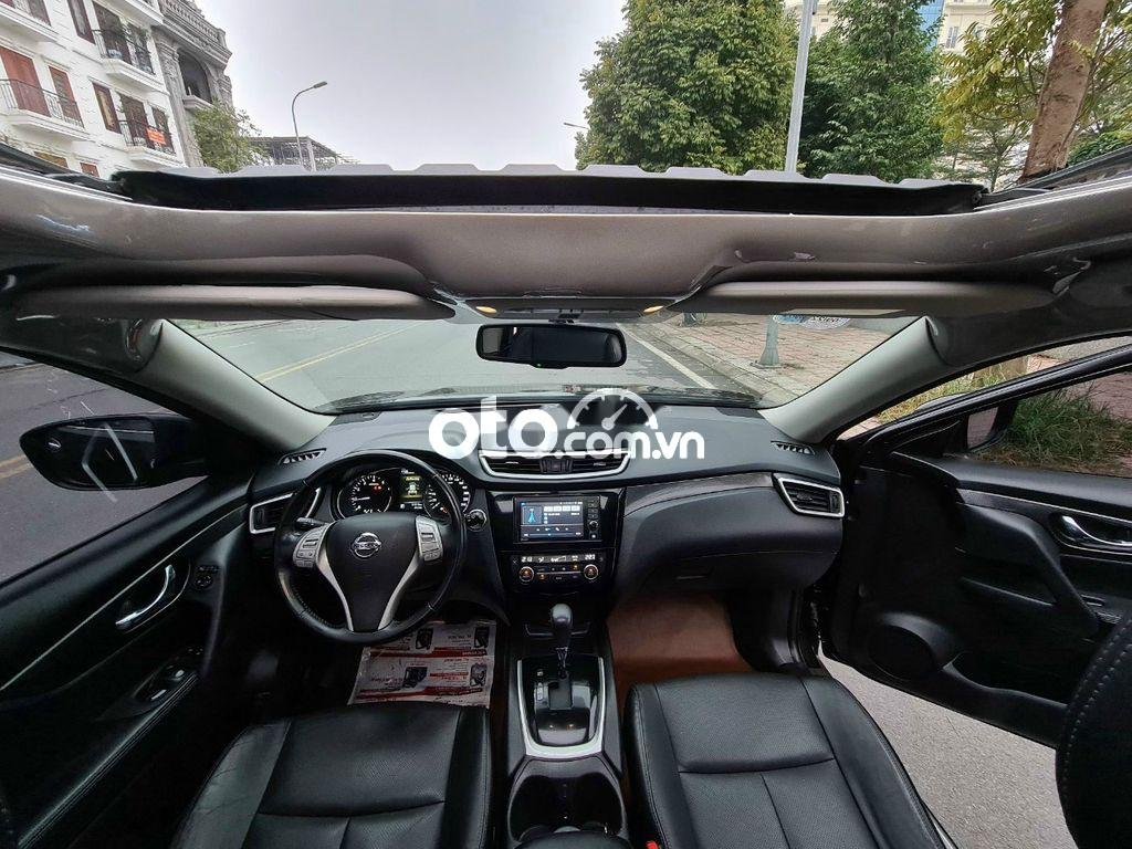 Nissan X trail  X- Trail gia đình màu xanh đen 2016 - Nissan X- Trail gia đình màu xanh đen