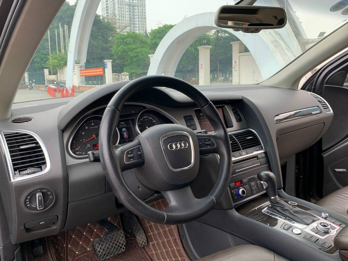 Audi Q7 2010 - Xe cực chất