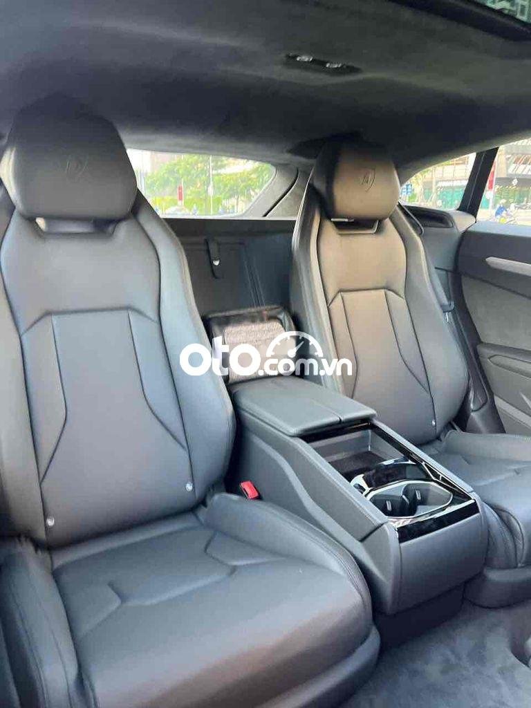 Lamborghini Urus   Sx2022 Xe mới chưa đăng kí. 2022 - Lamborghini Urus Sx2022 Xe mới chưa đăng kí.