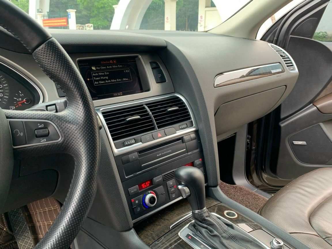Audi Q7 2010 - Xe cực chất