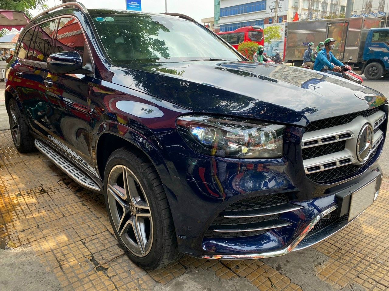 Mercedes-Benz GLS 450 2021 - Odo 10.000 km