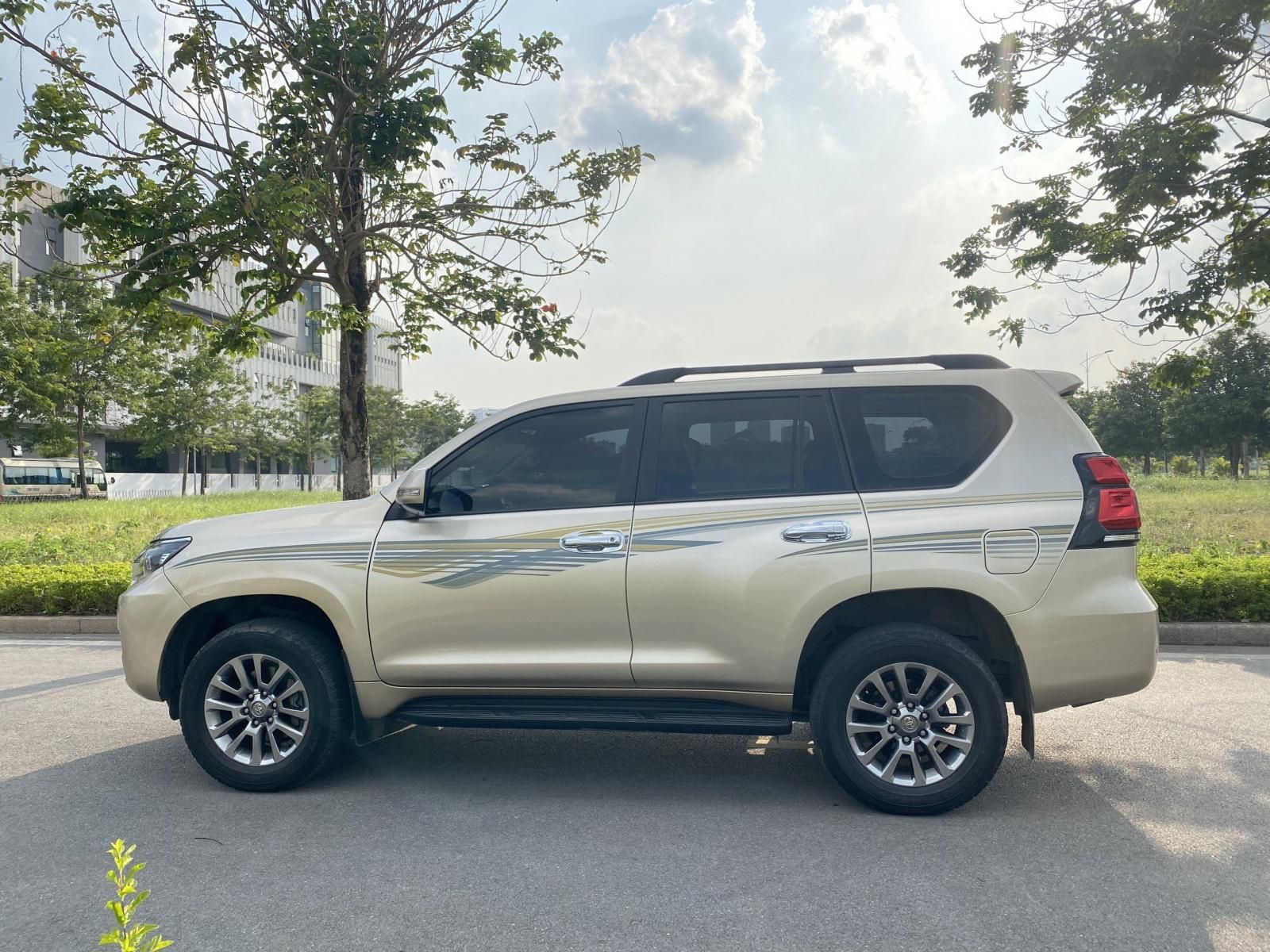 Toyota Land Cruiser Prado 2013 - Toyota Land Cruiser Prado 2013 tại Hà Nội