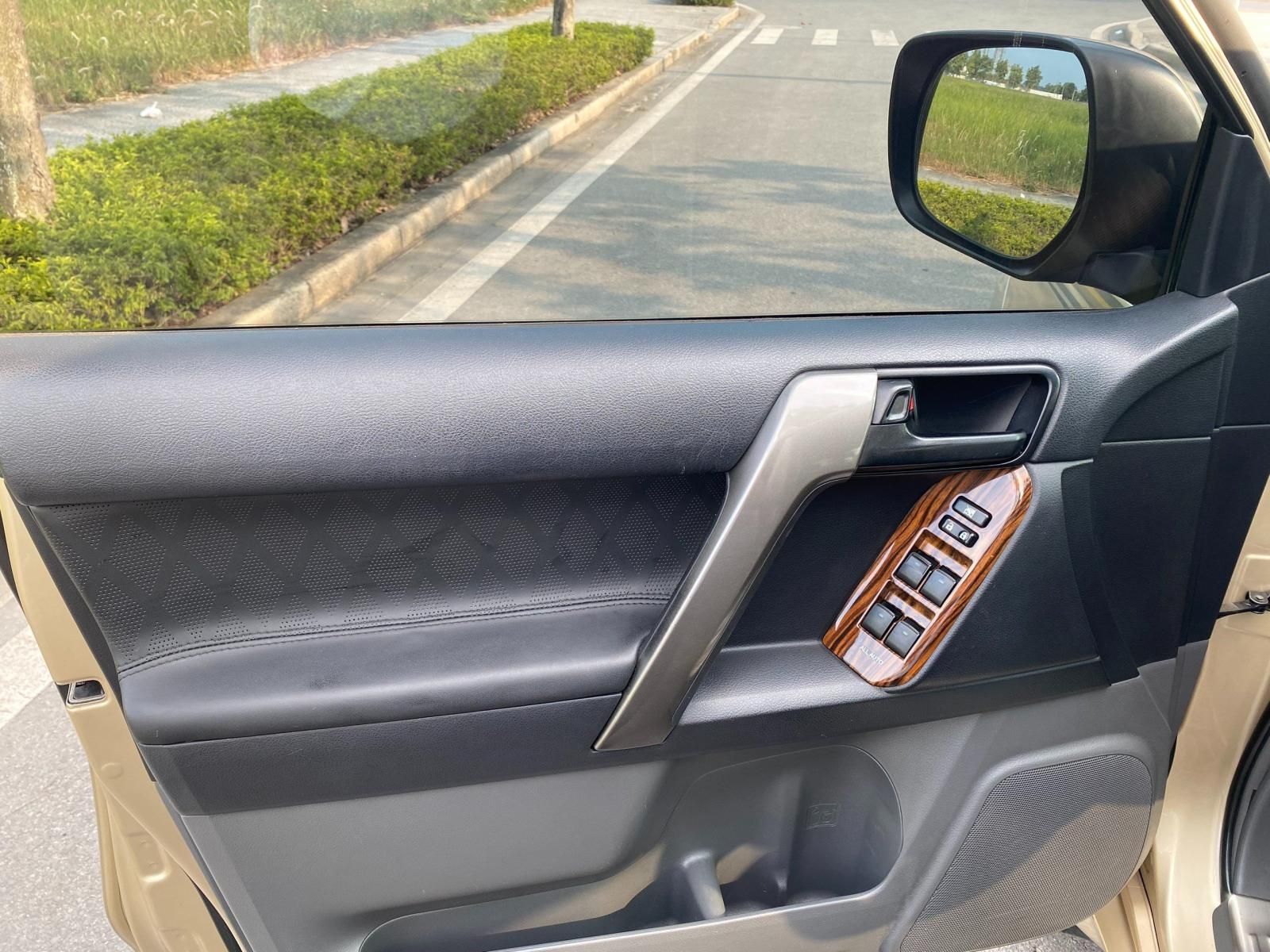 Toyota Land Cruiser Prado 2013 - Toyota Land Cruiser Prado 2013 tại Hà Nội