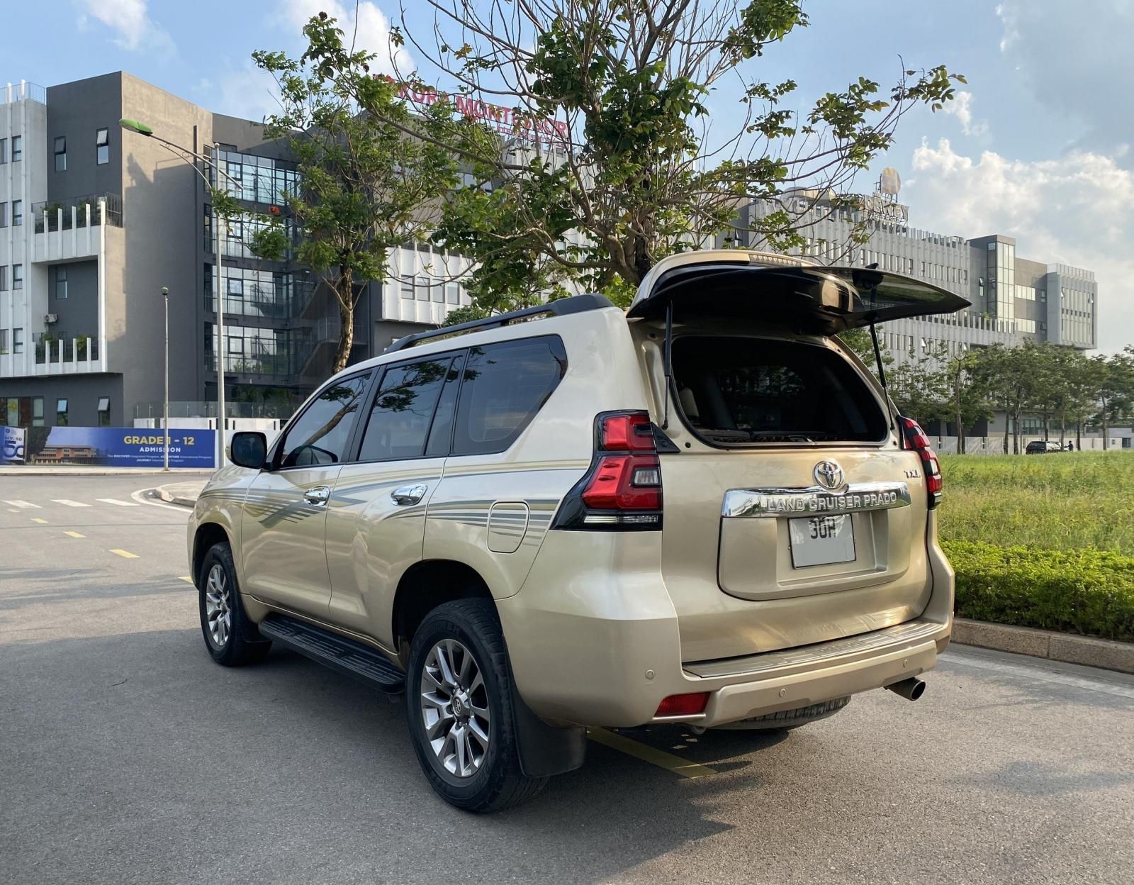 Toyota Land Cruiser Prado 2013 - Toyota Land Cruiser Prado 2013 tại Hà Nội