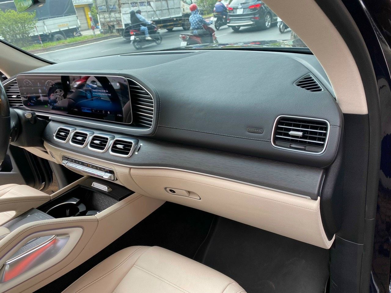 Mercedes-Benz GLS 450 2021 - Odo 10.000 km