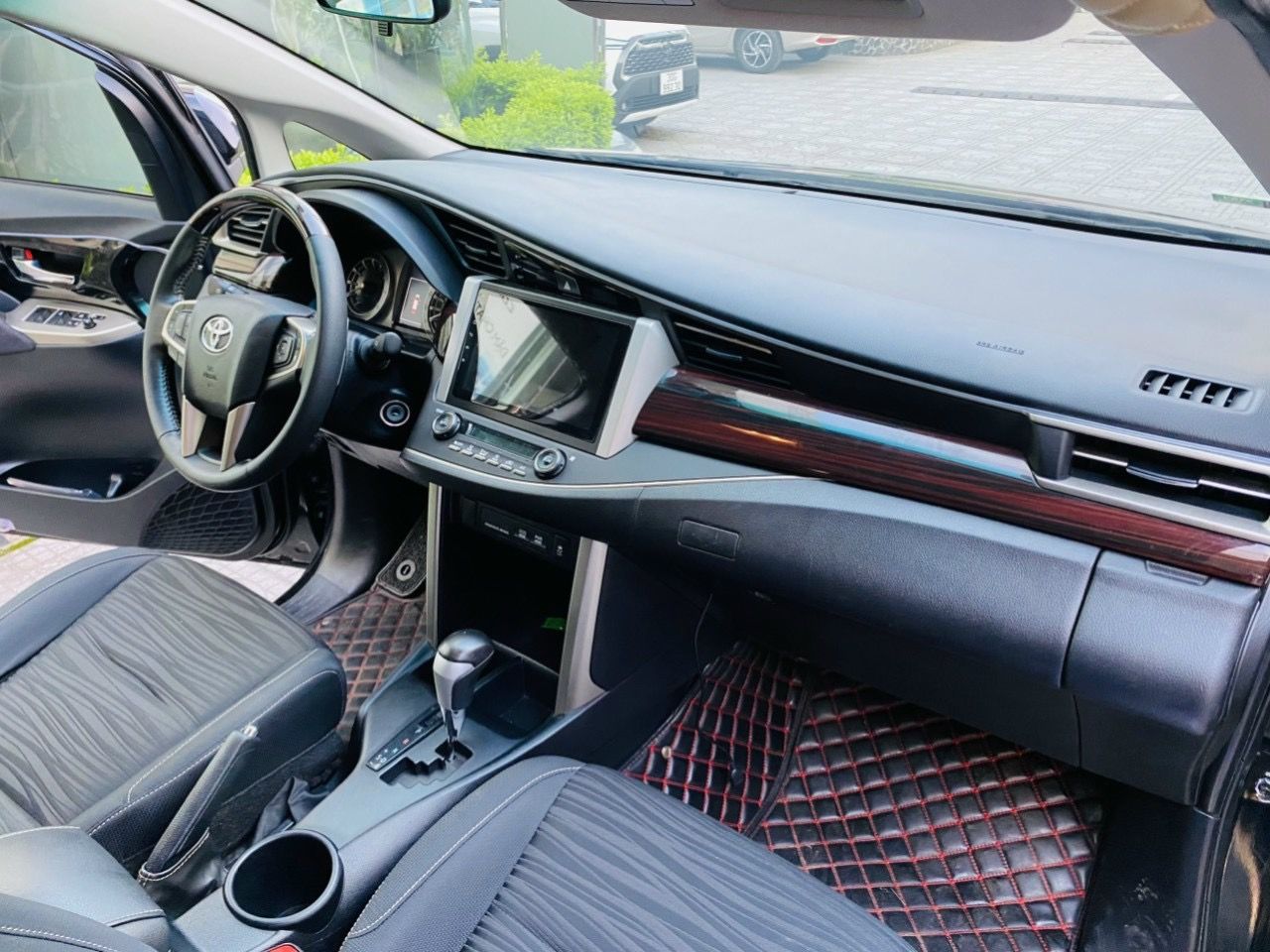 Toyota Innova 2018 - Kinh Hoàng Giá