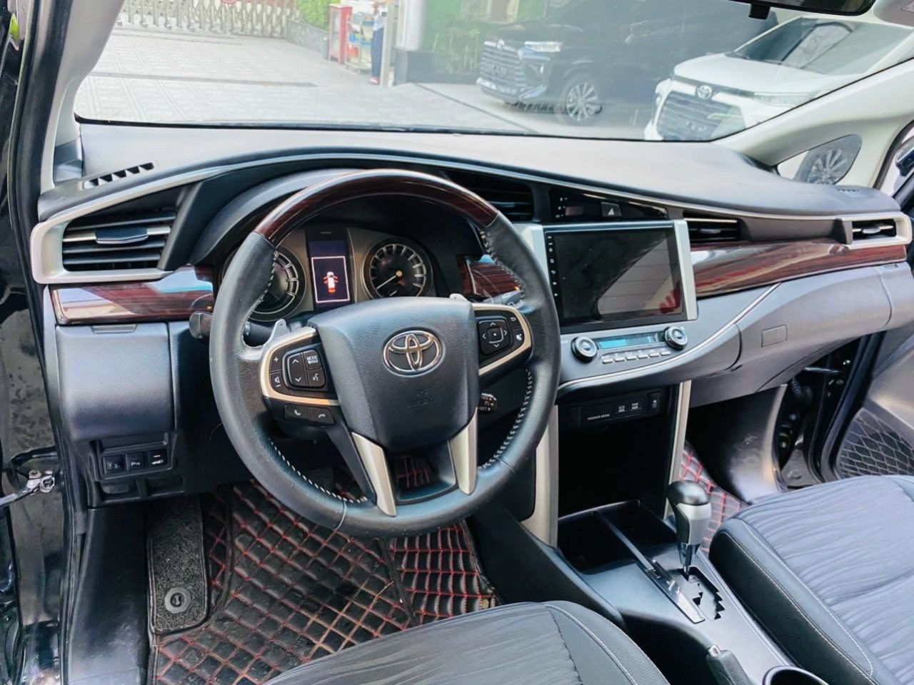 Toyota Innova 2018 - Kinh Hoàng Giá