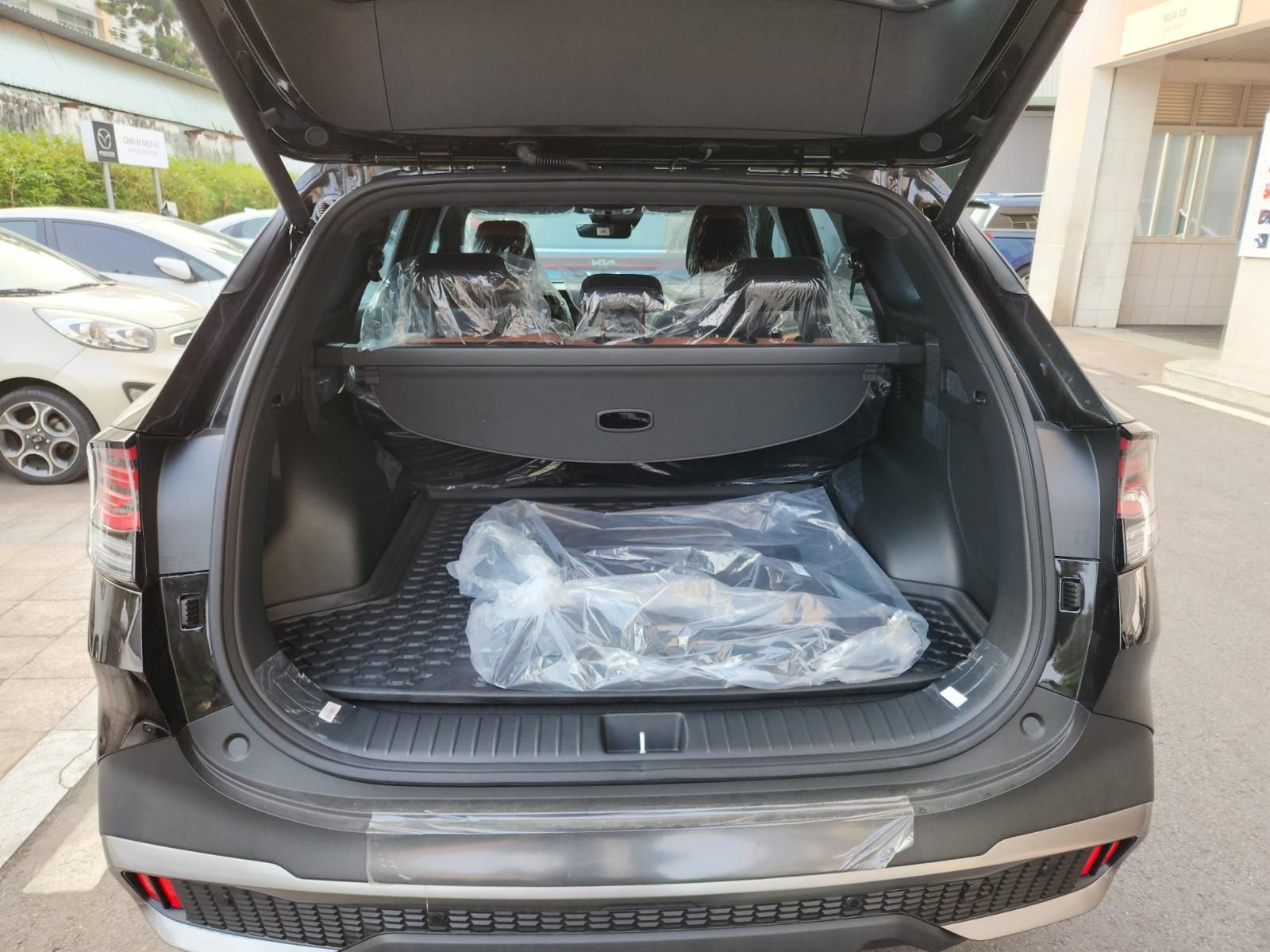 Kia Sportage 2023 - Giá giảm sâu tháng 8, tặng gói phủ Ceramic toàn diện khi liên hệ Hotline