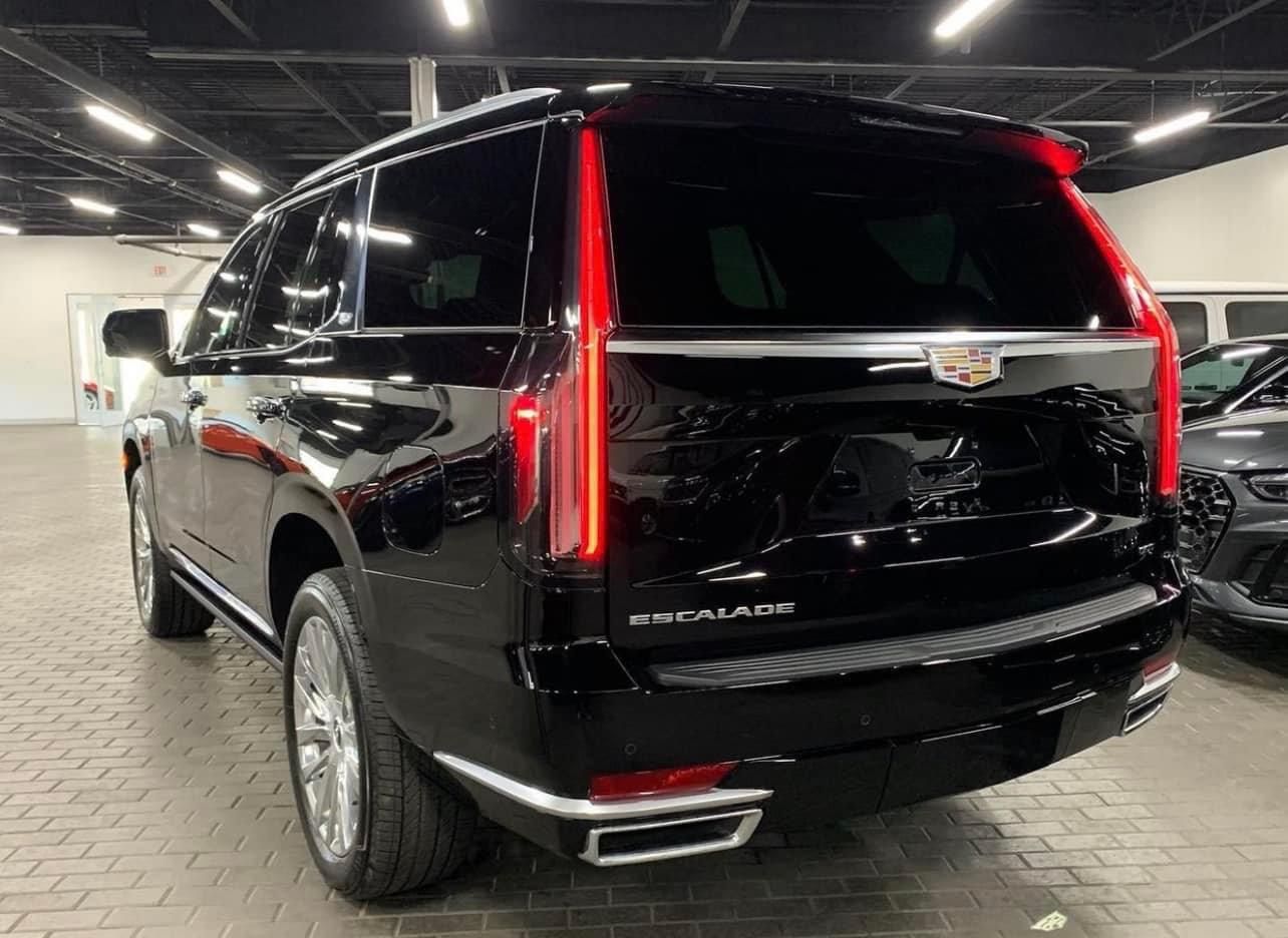 Cadillac Escalade 2022 - Odo 6000miles