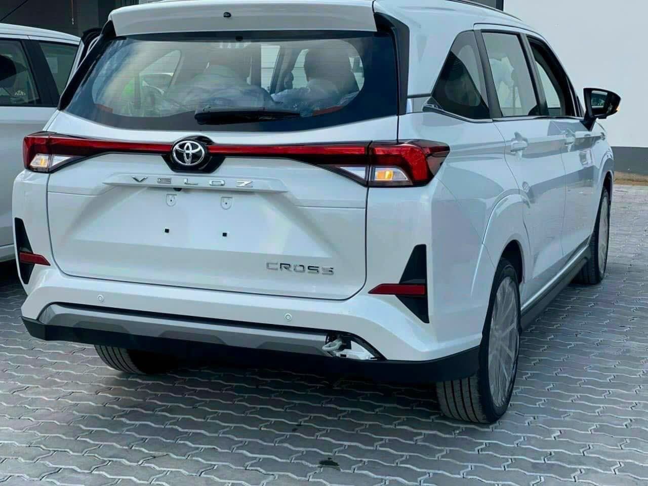 Toyota Veloz Cross 2022 - XE NHẬP KHẨU GIẢM 50% + GIẢM TIỀN MẶT + TẶNG PHỤ KIỆN CHÍNH HÃNG