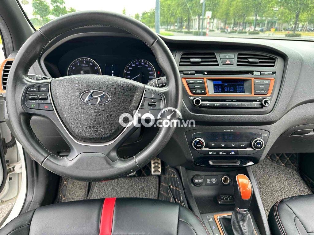 Hyundai i20 Bán  Active nhập sx2015 2015 - Bán i20 Active nhập sx2015