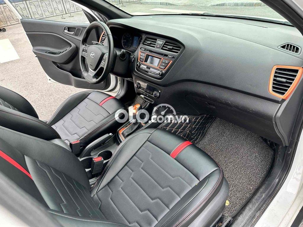 Hyundai i20 Bán  Active nhập sx2015 2015 - Bán i20 Active nhập sx2015
