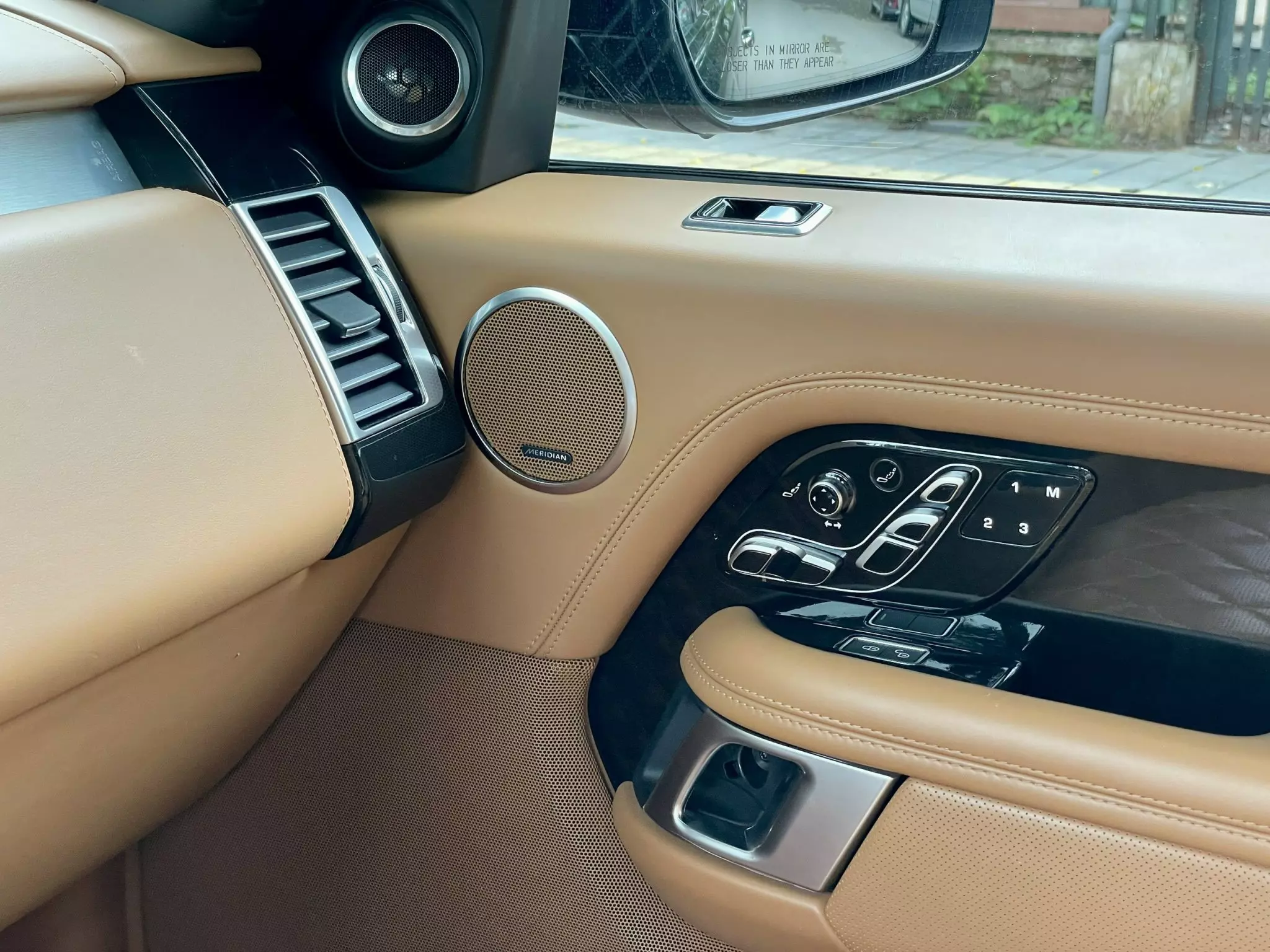 LandRover Range rover 2019 - CẦN BÁN XE  LANDROVER RANGEROVER SV AUTOBIO LWB 5.0 SẢN XUẤT NĂM 2019