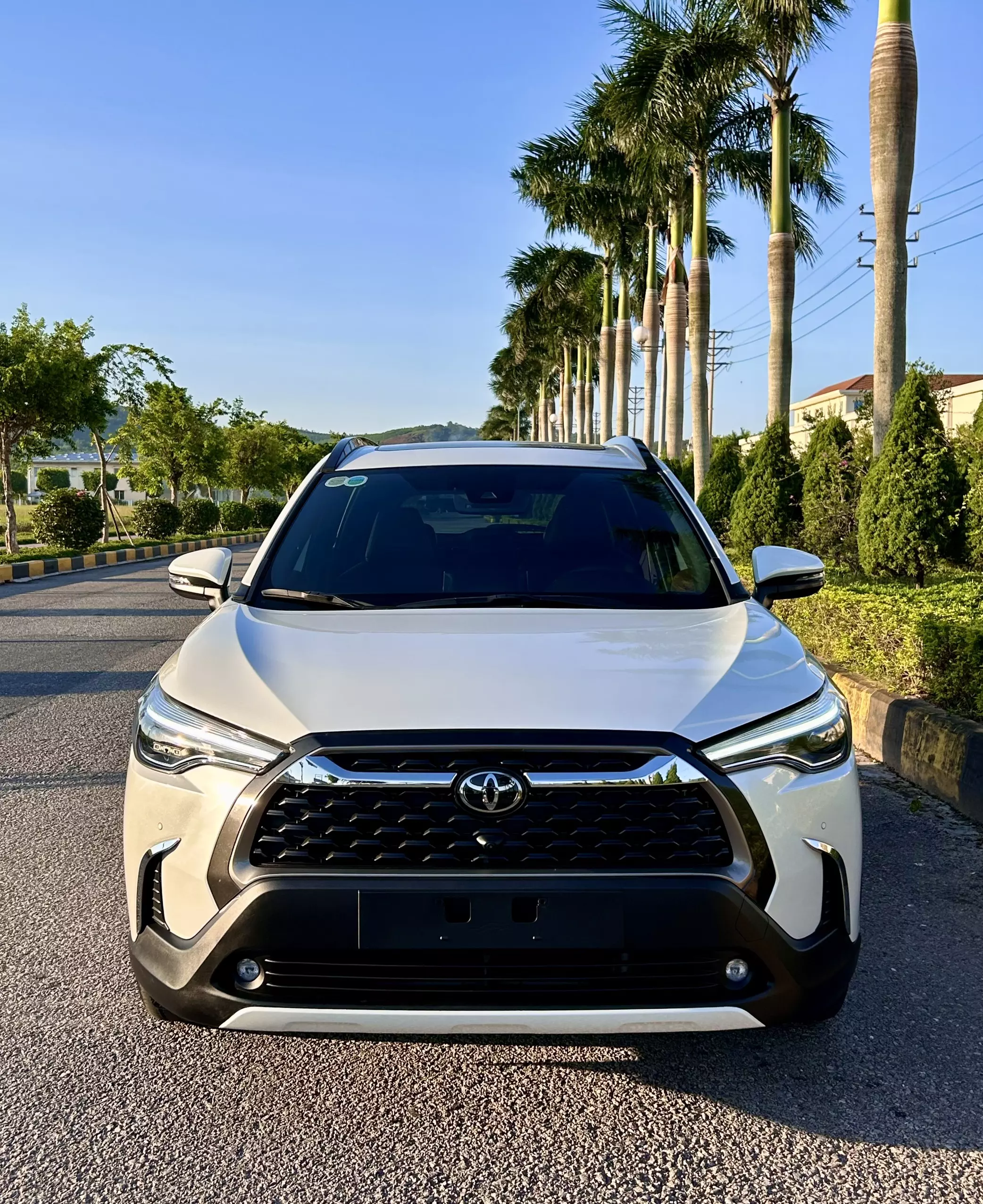 Toyota Corolla Cross 2021 - Cần bán Toyota Cross 1.8V Nhập Khẩu Thái Lan, sản xuất năm 2021.