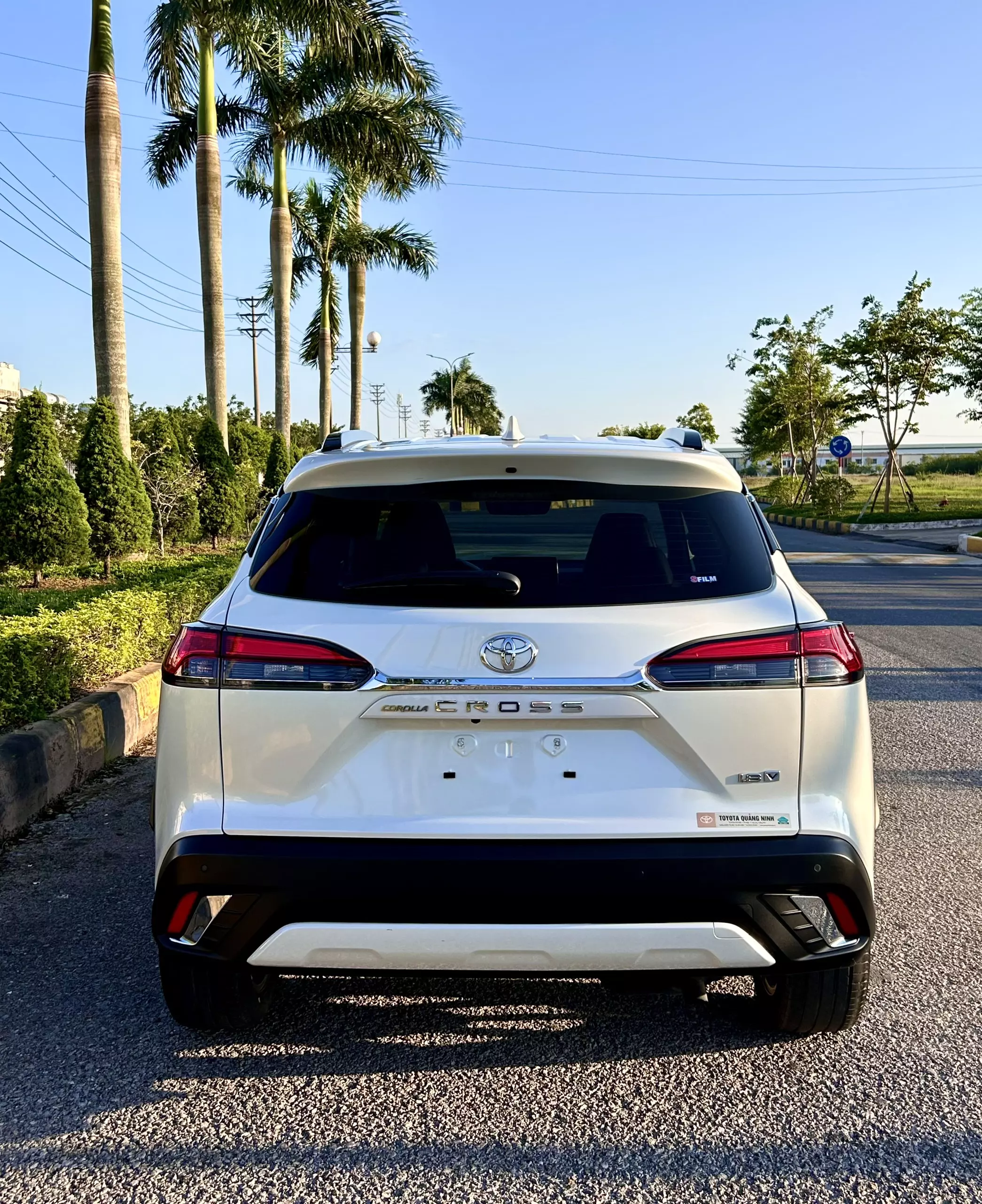 Toyota Corolla Cross 2021 - Cần bán Toyota Cross 1.8V Nhập Khẩu Thái Lan, sản xuất năm 2021.