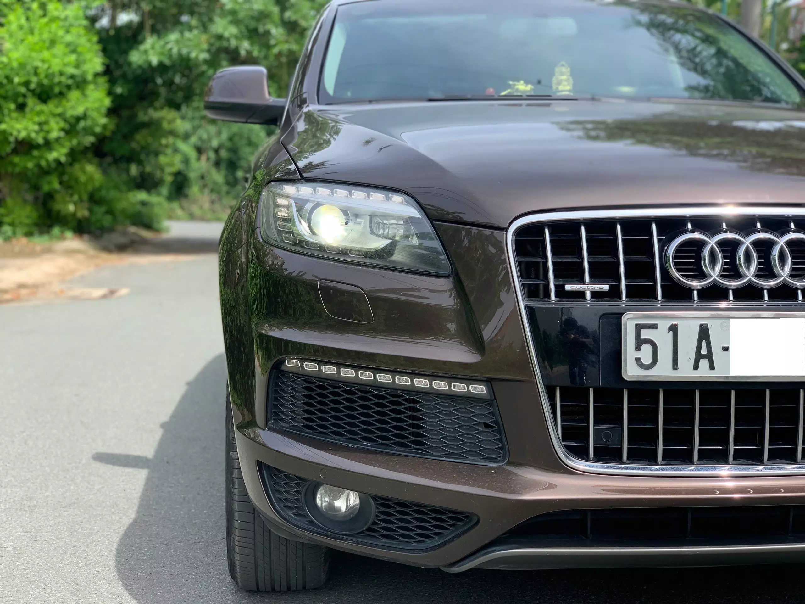 Audi Q7 2013 - Bán xe Audi Q7 đời 2013, màu nâu, giá chỉ 785 triệu