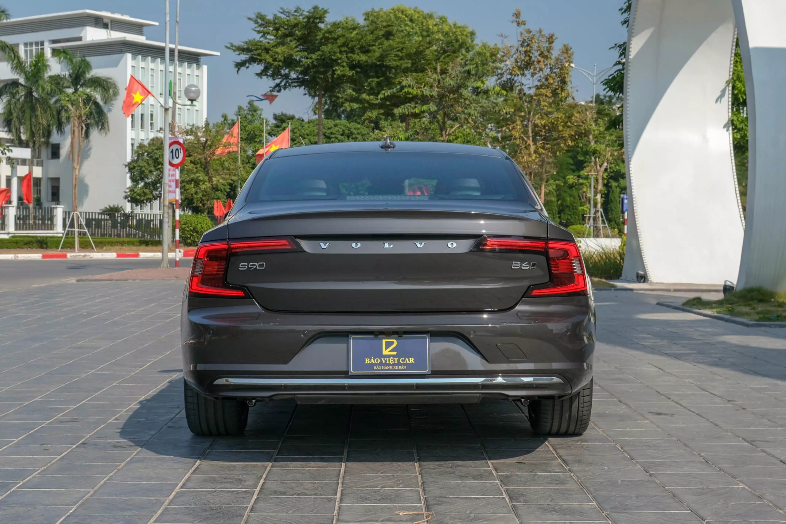 Hãng khác Khác 2023 - Bán nhanh xe Volvo S90 B6 Ultimate phiên bản 2023 màu Xám Platinum Grey - Nội thất nâu Cafe