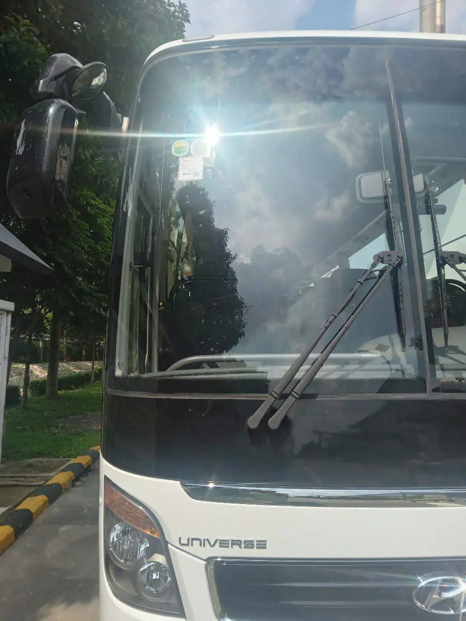 Hyundai Universe 2021 - Xe Hyundai Universe Modern S 47 chỗ, sản xuất năm 2021.