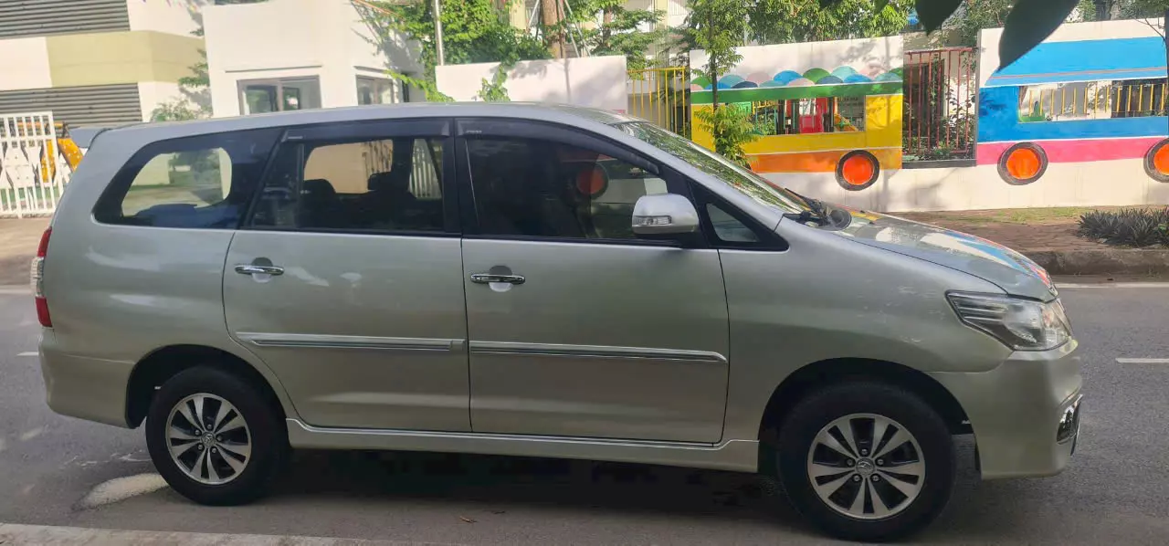 Toyota Innova 2015 - Cần bán innova sx 2015 bản E đủ.