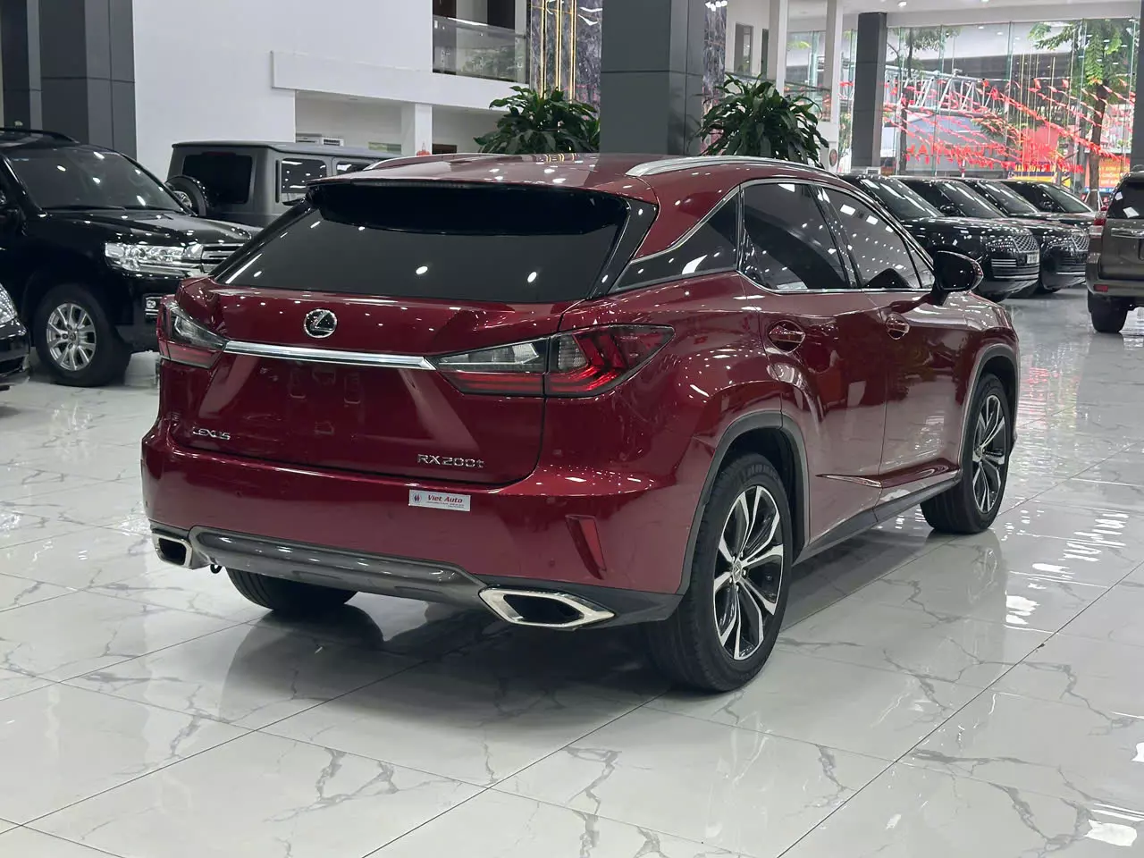 Lexus RX 200 2016 - Bán Lexus RX200t sản xuất năm 2016 đăng ký 2017 một chủ từ đầu màu đỏ nội thất nâu