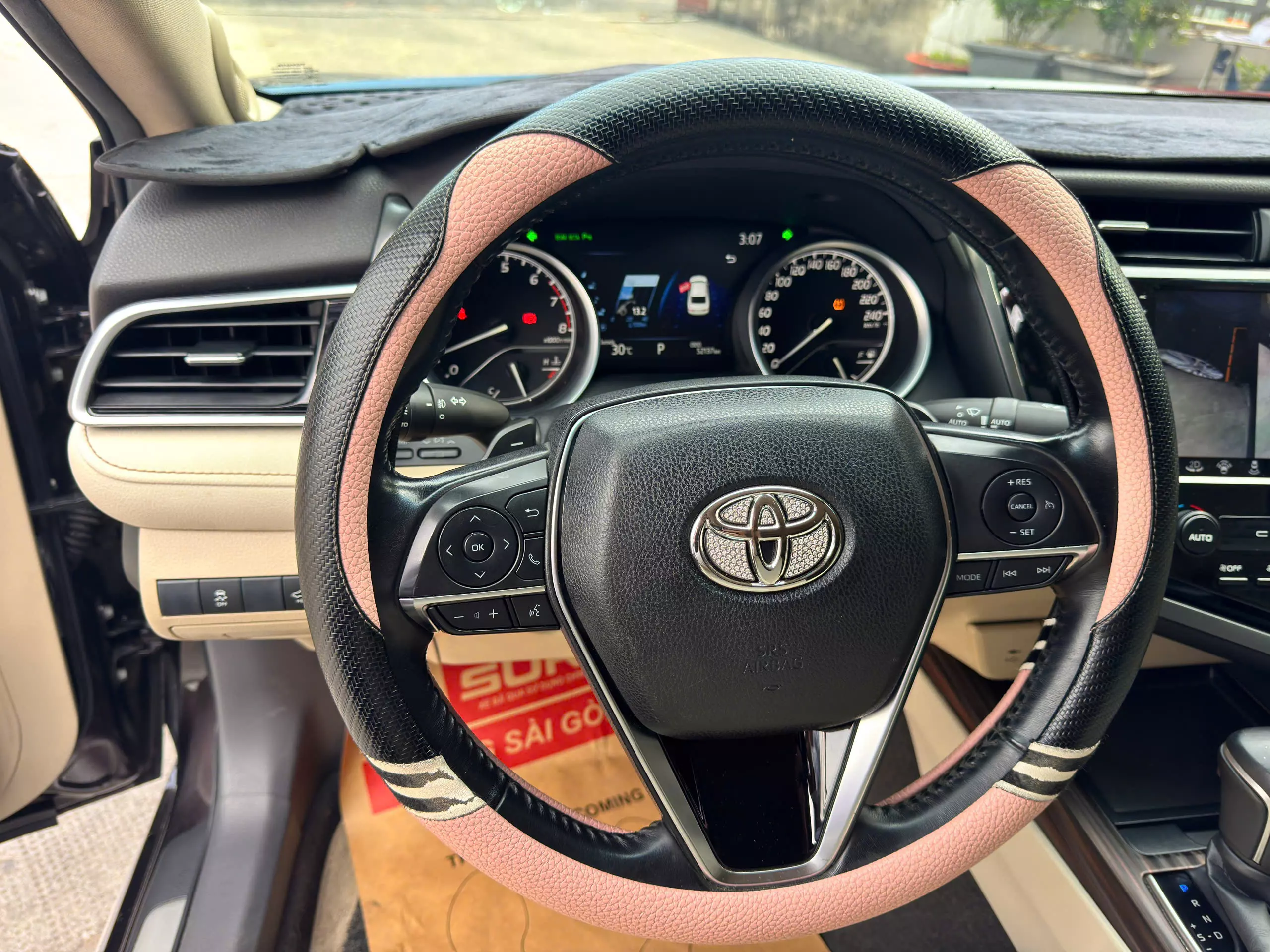 Toyota Camry 2.5Q 2019