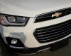 Chevrolet Captiva REVV 2016 - Bán Chevrolet Captiva REVV đời 2016, mới ra mắt mẫu mới fom xe mới màu trắng
