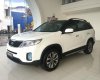 Kia Sorento 2016 - Bán xe Kia Sorento năm 2016 màu trắng, giá 828 triệu. Liên hệ Kia Bắc Ninh 0987 714 838