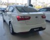 Kia Rio  MT 2016 - Cần bán xe Kia Rio sedan MT năm 2016, màu trắng xe nhập, giá chỉ 525tr