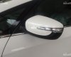 Kia Rondo GAT 2017 - Bán xe Kia Rondo GAT đời 2017, màu trắng, 665tr