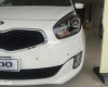 Kia Rondo GAT 2017 - Bán xe Kia Rondo GAT đời 2017, màu trắng, 665tr