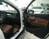 Mercedes-Benz Smart  250 4Matic 2018 - Cần bán xe Mercedes GLC250 4Matic 2018, màu trắng nội thất nâu, giao ngay