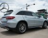 Mercedes-Benz GLC 300 2017 - Cần bán xe Mercedes GLC 300 đời 2017, nội thất đen, giao xe ngay