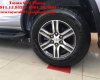 Toyota Fortuner 2.4G 2017 - Toyota Giải Phóng bán xe Toyota Fortuner 2.4G đời 2017, màu bạc, nhập khẩu nguyên chiếc, KM cực lớn, giao xe ngay