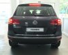 Volkswagen Touareg GP 2016 - VW Touareg! 5 % giá trị xe + giao xe miễn phí tận nhà - 3/2017, LH 0969.560.733 Minh