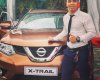 Nissan X trail 2017 - Cần bán xe Nissan X trail 2.0, 2.0SL, 2.5 SV đời 2017, màu đen tại Hà Tĩnh, LH 0988067694 để được tư vấn