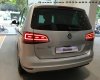 Volkswagen Sharan 2016 - Bán Volkswagen Sharan đời 2016, màu bạc, nhập khẩu
