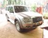 Ford Everest AT 2008 - Nhà cần bán xe Ford Everest 2008 màu ghi xám, máy dầu