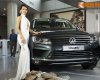 Volkswagen Polo GP 2016 - Bán dòng SUV Volkswagen Touareg GP,  màu đen, nhập Đức. LH Hương 0902608293