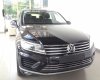 Volkswagen Polo GP 2016 - Bán dòng SUV Volkswagen Touareg GP,  màu đen, nhập Đức. LH Hương 0902608293