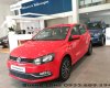 Volkswagen Polo 2015 - Bán Volkswagen Polo đời 2015, nhập khẩu nguyên chiếc, 695 triệu