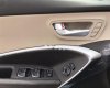 Hyundai Santa Fe 2.4AT 2017 - Cần bán Hyundai Santa Fe 2.4AT đời 2017, màu kem (be)