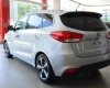 Kia Rondo 2.0 GAT Premium 2016 - Kia Rondo 2.0 GAT đời 2017, khuyến mãi lớn, giá chỉ còn 689 triệu đồng