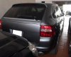 Porsche Cayenne 2005 - Bán Porsche Cayenne sản xuất 2005, màu xám, nội thất da màu đen sang trọng