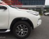 Toyota Fortuner V 2017 - Bán xe Toyota Fortuner V đời 2017, màu trắng, nhập khẩu nguyên chiếc, đủ màu có xe giao ngay khuyến mại hấp dẫn