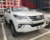 Toyota Fortuner 2.7V (4x2) 2017 - Bán Toyota Fortuner 2.7V (4x2) đời 2017, màu trắng, hỗ trợ trả góp 90% giao xe ngay tại Ninh Bình