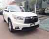 Toyota Highlander LE 2016 - Bán xe Toyota Highlander LE 2.7 AT AWD đời 2016, màu trắng, xe nhập