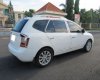 Kia Carens 2.0 2011 - Bán ô tô Kia Carens 2.0 đời 2011, màu trắng còn mới, giá 337tr