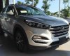 Hyundai Tucson 2016 - Cần bán Hyundai Tucson năm 2016 màu bạc, giá tốt