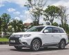 Mitsubishi Outlander 2017 - Giá xe Mitsubishi Outlander 2.0 CVT tại Hà Tĩnh, nhập khẩu Nhật, ưu đãi lớn, hotline: 0911.488.828